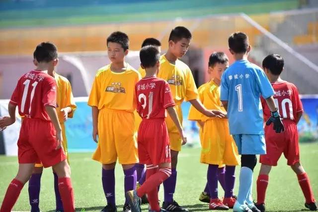 亚运会-中国男篮大胜中国香港 3战全胜晋级8强